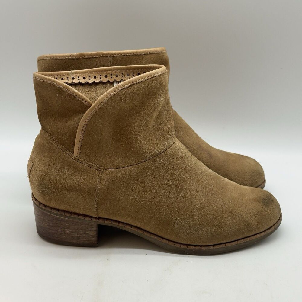 UGG Darling 1004367 Ankle Bootie Women's 8 Tan Suede Round Toe Pull On Western